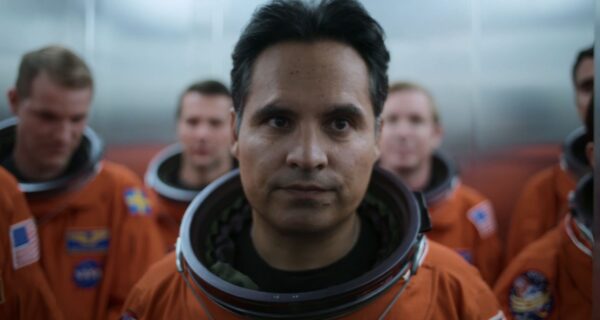 Leo1Romania A Million Miles Away – Film pentru oameni, nu pentru „consumatorii de fast-food media”