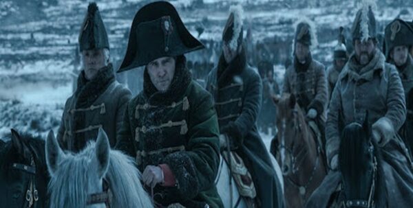 Leo1Romania Napoleon: Un film care putea fi bun, dacă n-ar fi fost atât de prost