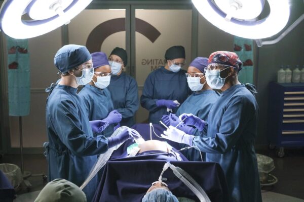 Leo1Romania The Good Doctor: O Lecție de Umanitate de Nota 20+ într-o Lume de „Las Fierbinți”