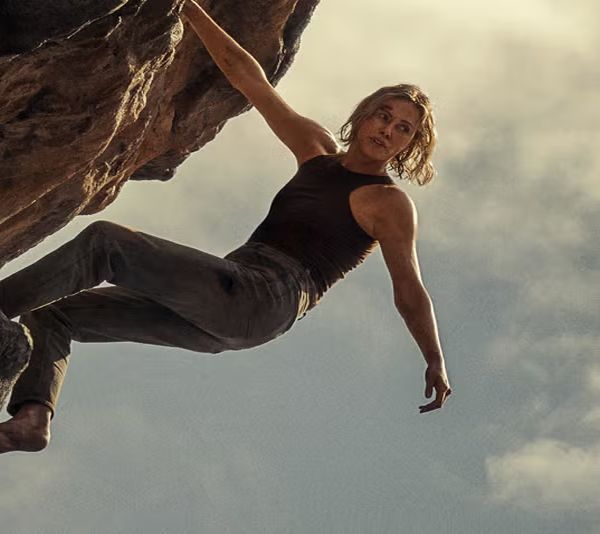 Leo1Romania Apex (2026) – Când Natura e Superbă, dar Filmul e o Porcărie
