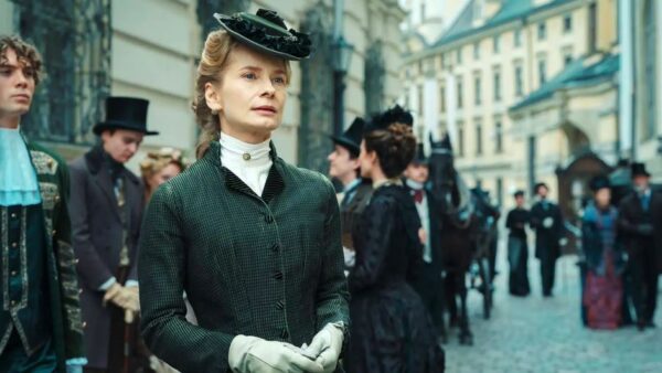 Leo1Romania „The Doll” / Păpușa (2026) - O adaptare eșuată care bate câmpii și macină o capodoperă literară